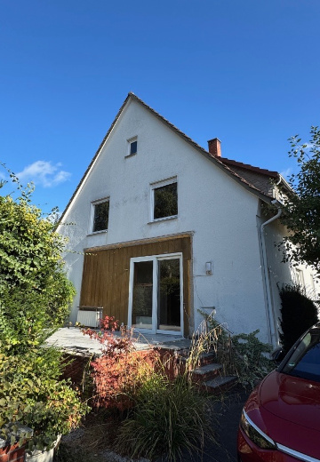 Einfamilienhaus vor der Sanierung